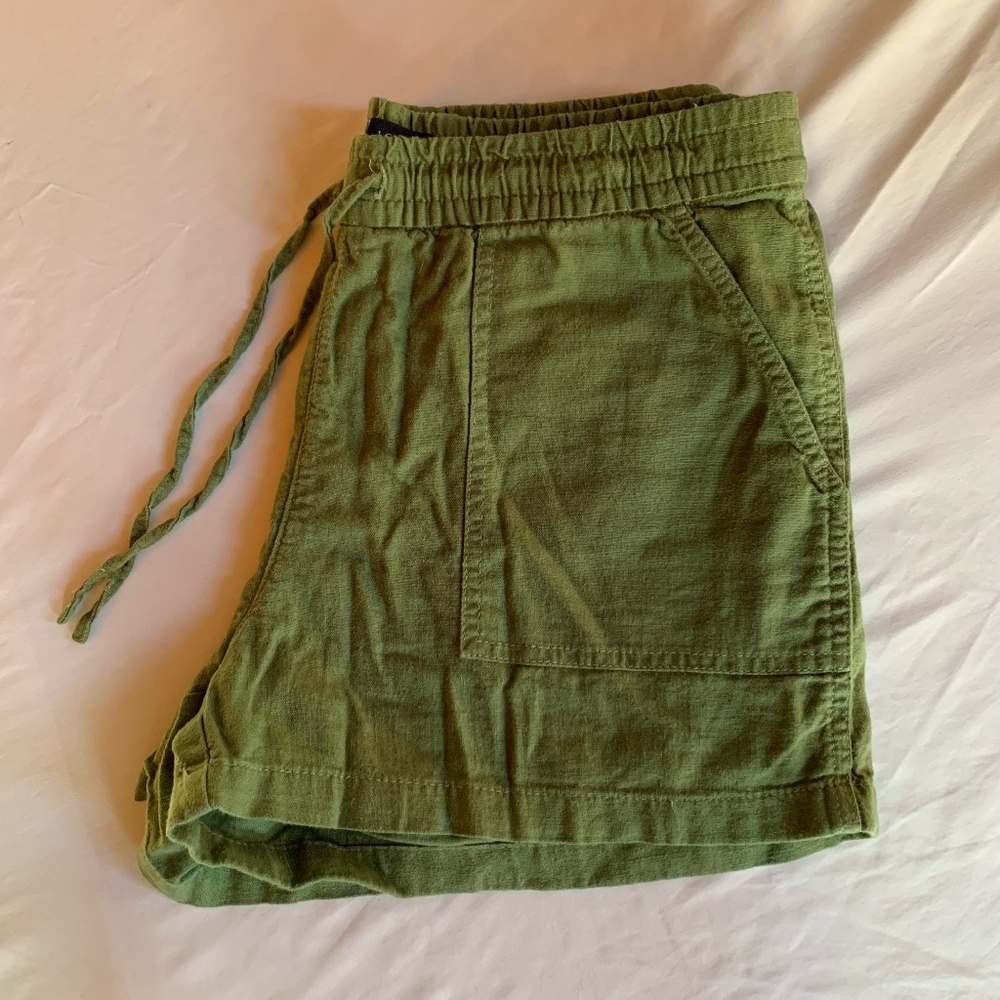 J Crew Linen Shorts w/ Draw String